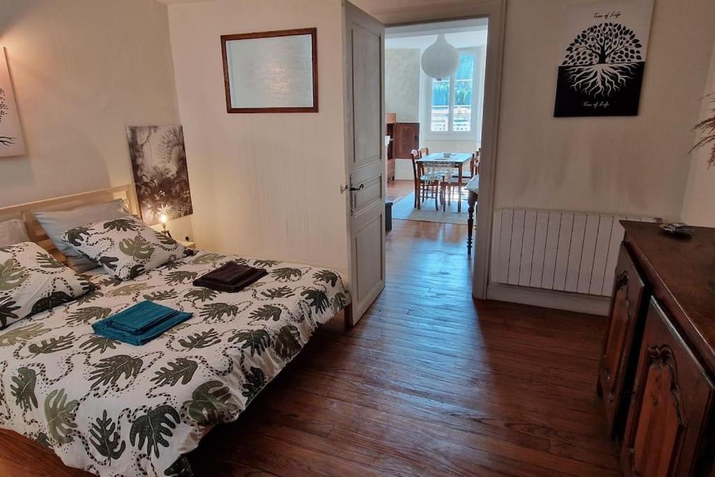 Appartement Dans Maison De Ville - 4 Personnes 올롱생테마리 외부 사진